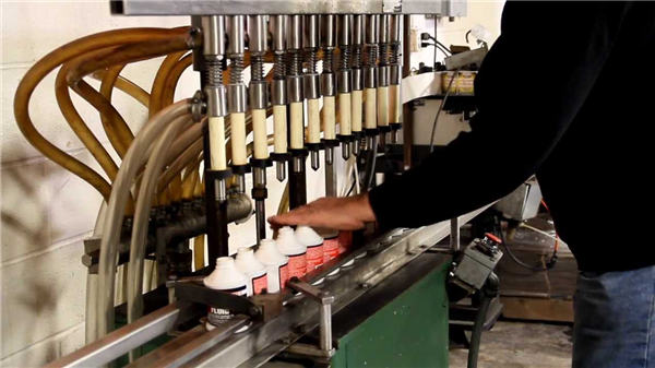 Kiváló minőségű automatikus fehérítőfeltöltő gép